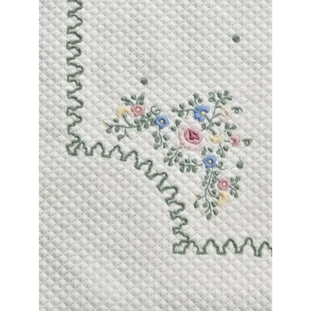 Antique White Embroidered baby Cot coverlet, Scalloped Edge, 63 X 48, Pristine!